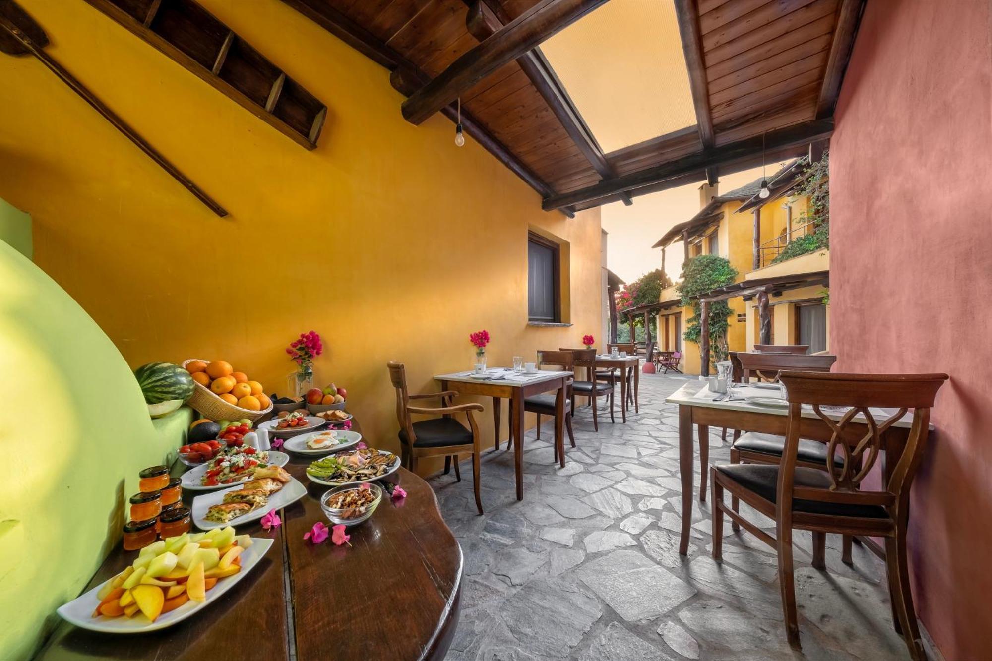 Alkifron Hotel Kala Nera Extérieur photo